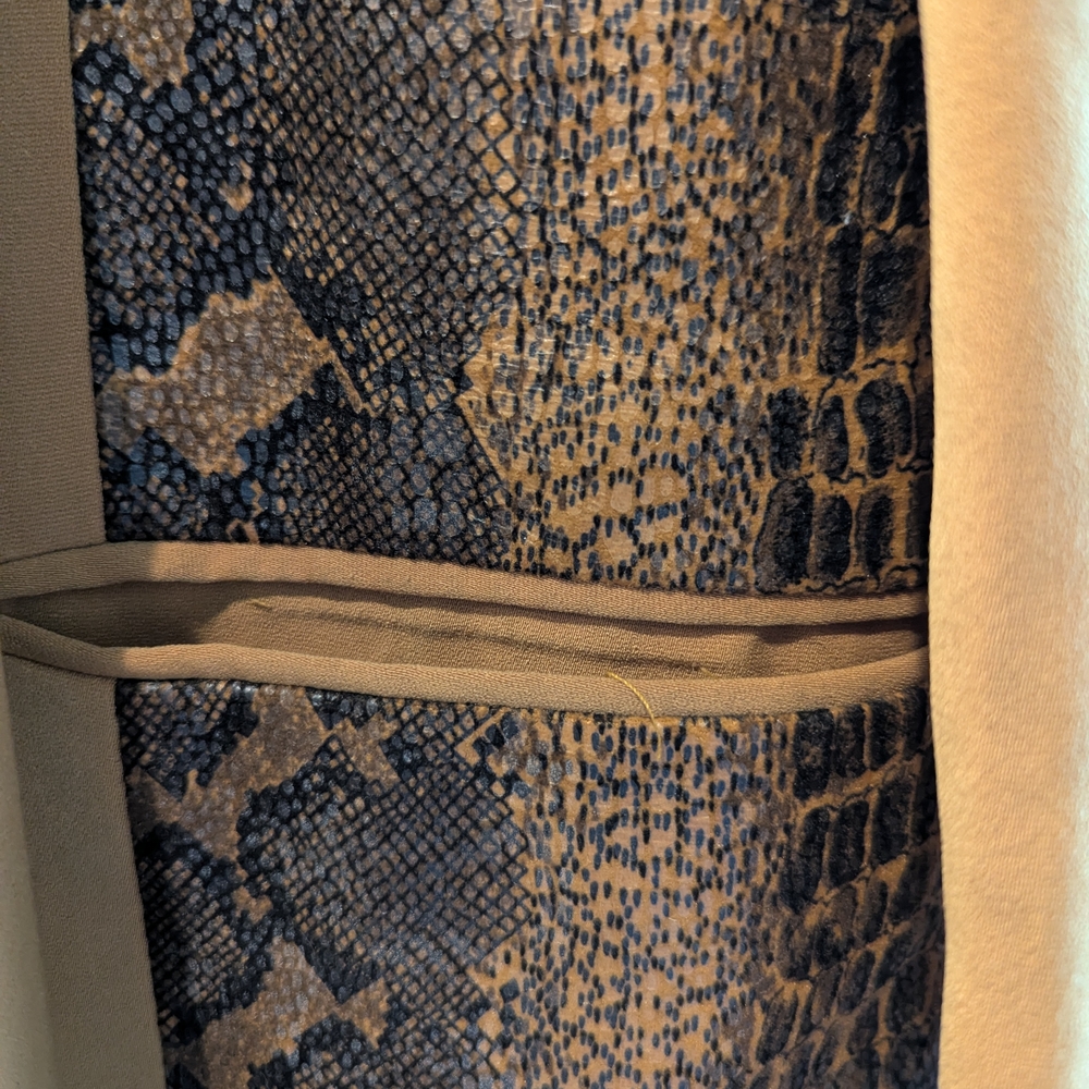 Pronte Vintage Faux Suede  Blazer With Faux Snakeskin Panels - Picture 4 of 6